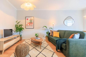 Enjoy Bonfim Central 2BR Renovated Apartment by LovelyStay